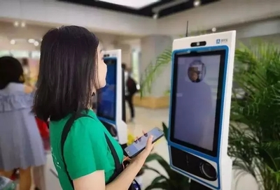 刷脸支付兴起 移动支付设备制造商的机遇与挑战